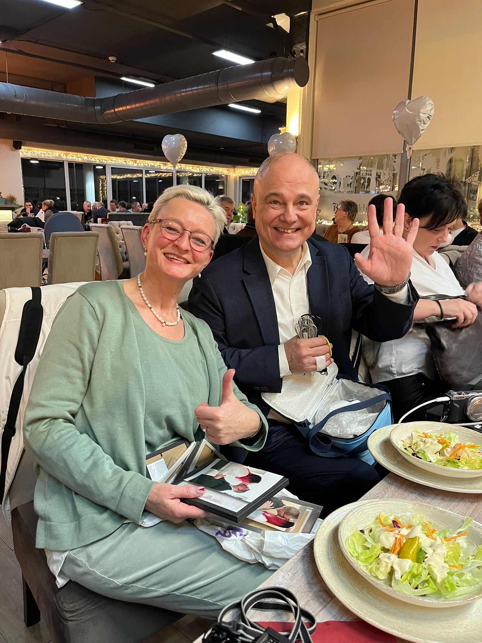 Markus und Sibylle im Restaurant